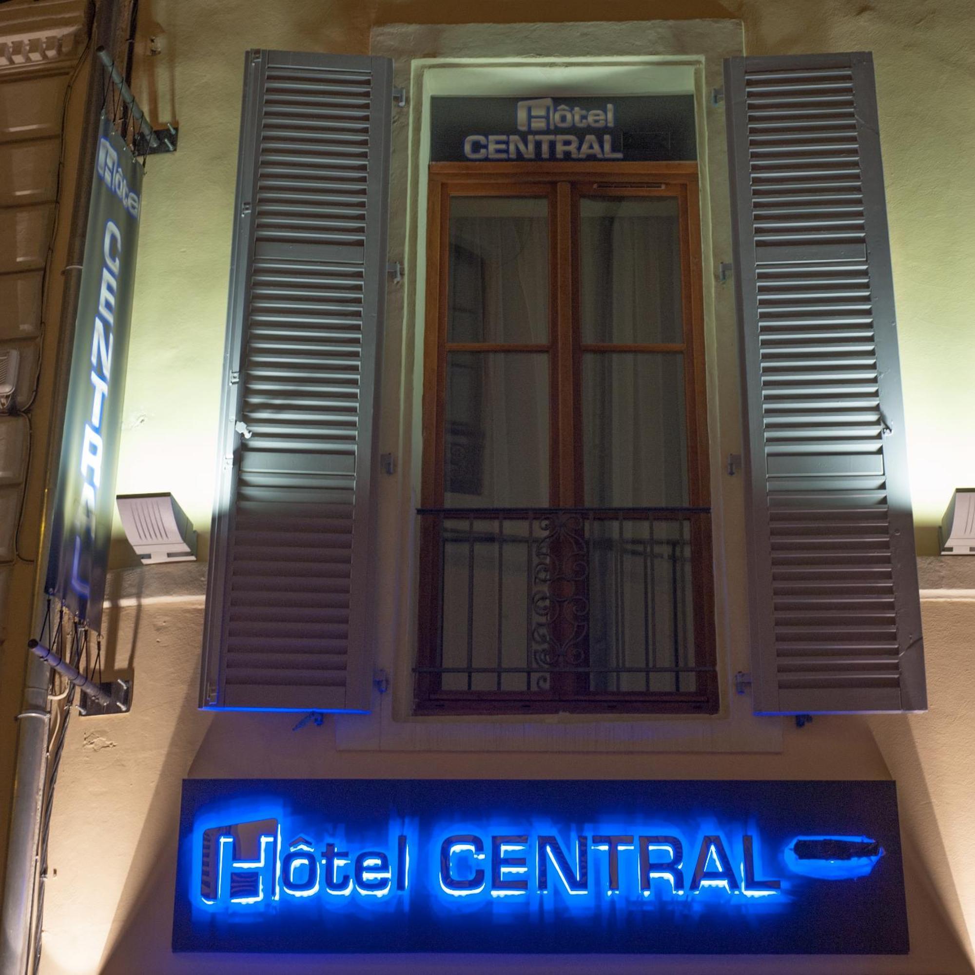 Central Hotel Nimes Ngoại thất bức ảnh